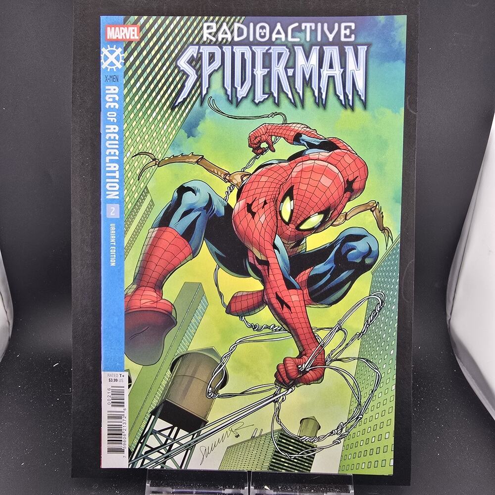 RADIOACTIVE SPIDER-MAN #2 1:25 SALVADOR LARROCA INCENTIVE VARIANT MARVEL NM+ 9.8
